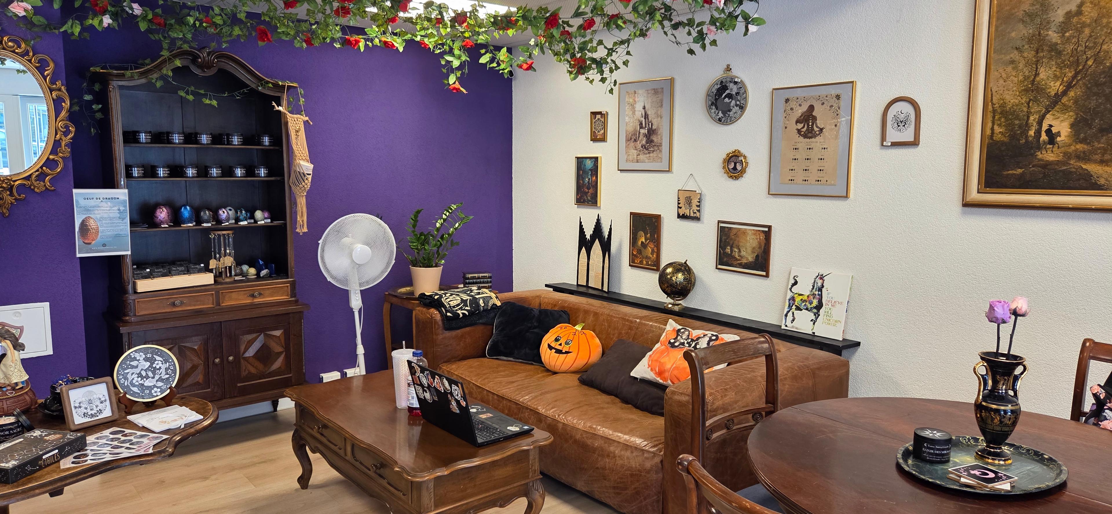 Espace dans boutique avec lumière naturelle - photo 3 sur 4
