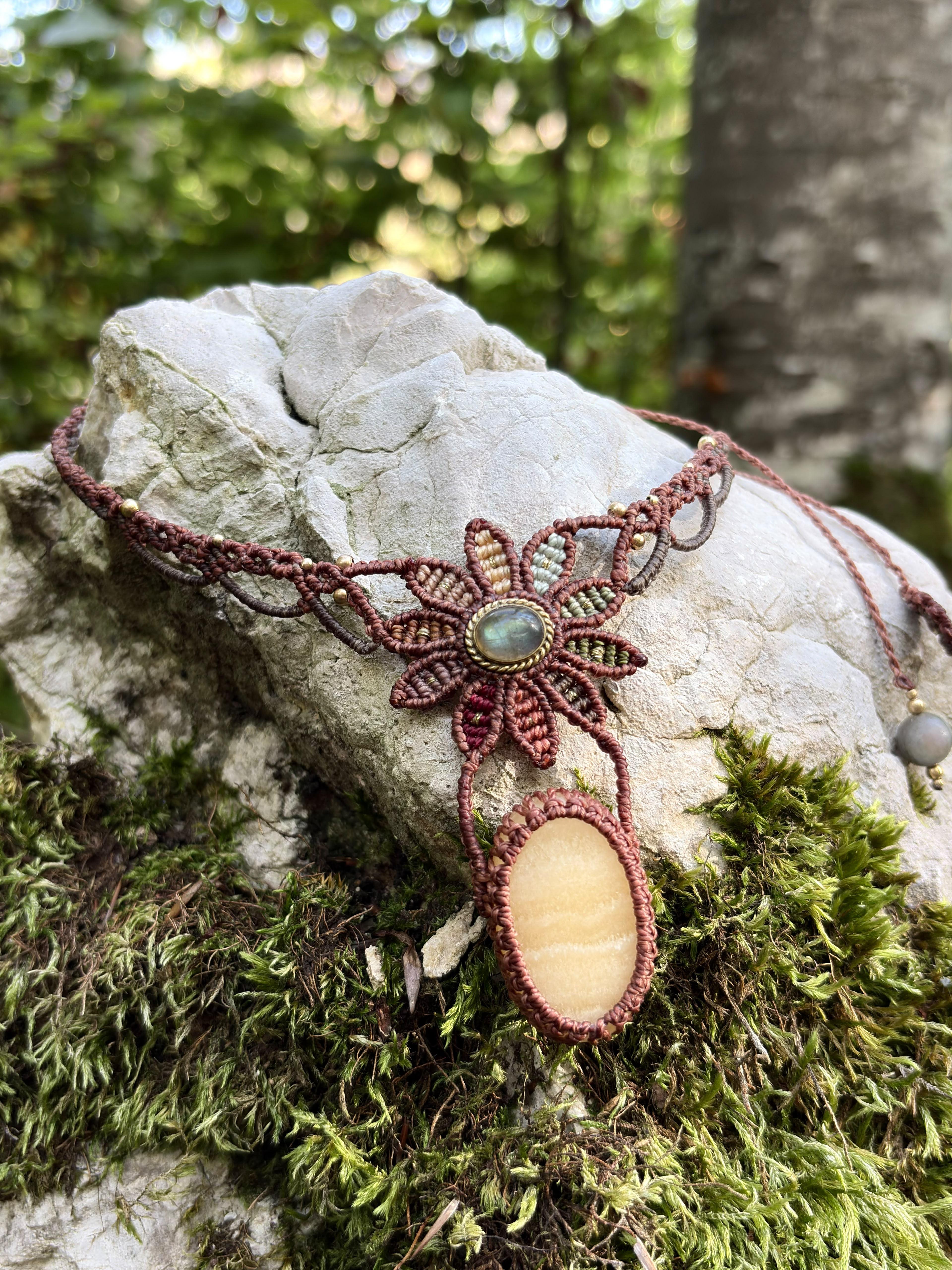 Création des bijoux et/ou talismans en micromacramé - photo 3 sur 5