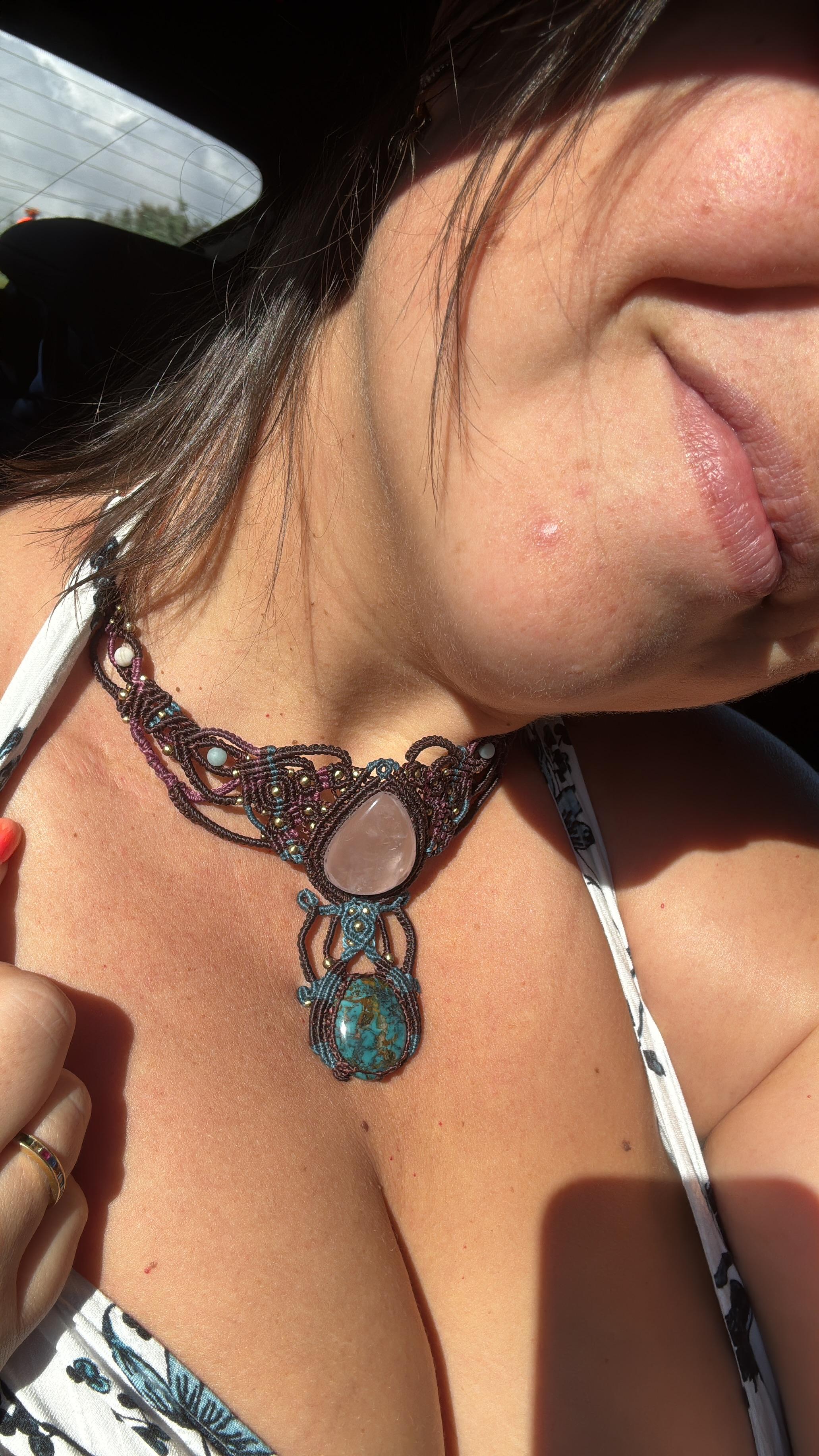 Création des bijoux et/ou talismans en micromacramé - photo 5 sur 5