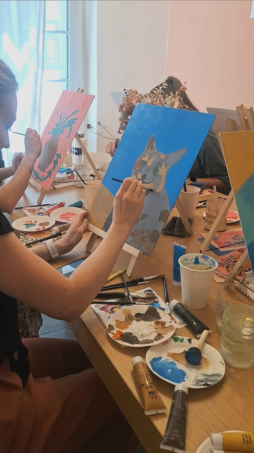 Peinture acrylique sur toile & Pâtisseries au café Flavours - photo 4 sur 5